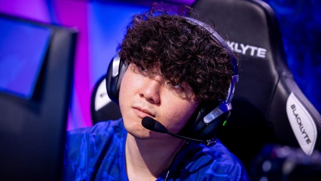 Whitemon Antar Tundra Redam Laju Aurora di Playoff ESL